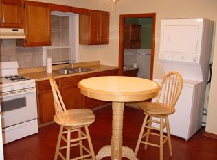 9 Chilton St #2, Bristol, RI 02809