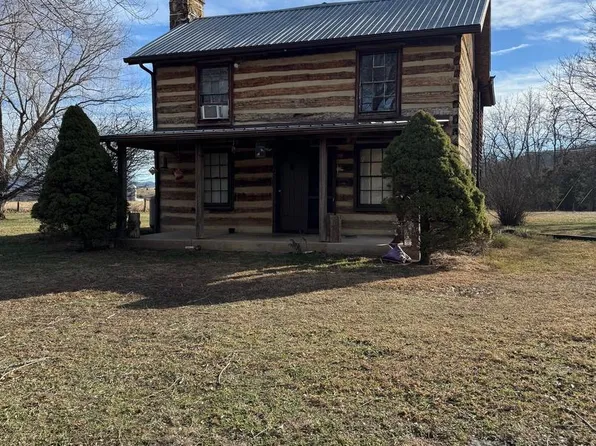 3673 Johnson Run Rd, Petersburg, WV 26847