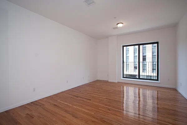 Rented by Spire Group | media 8