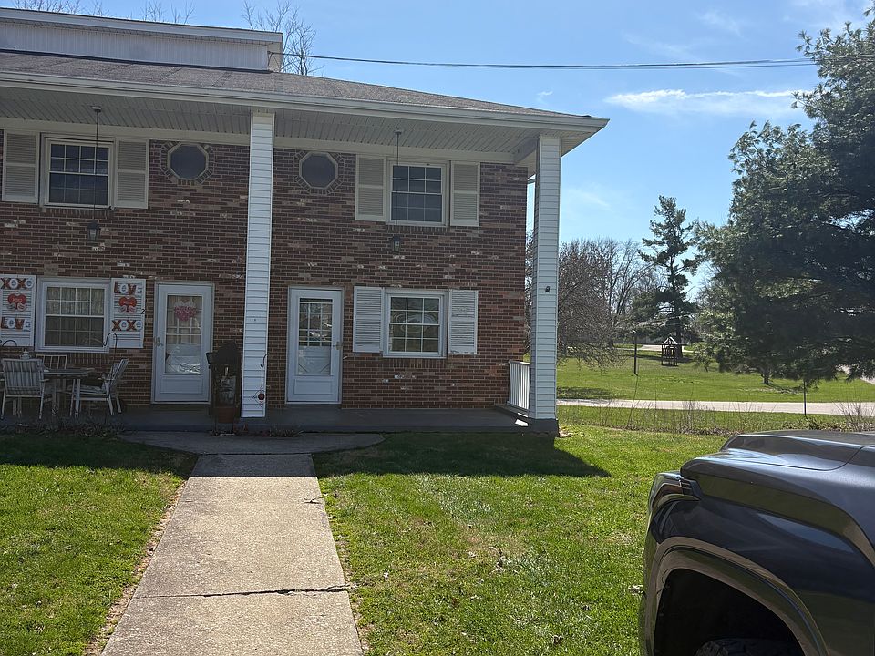 1st image of 2446 Branch St Unit 1