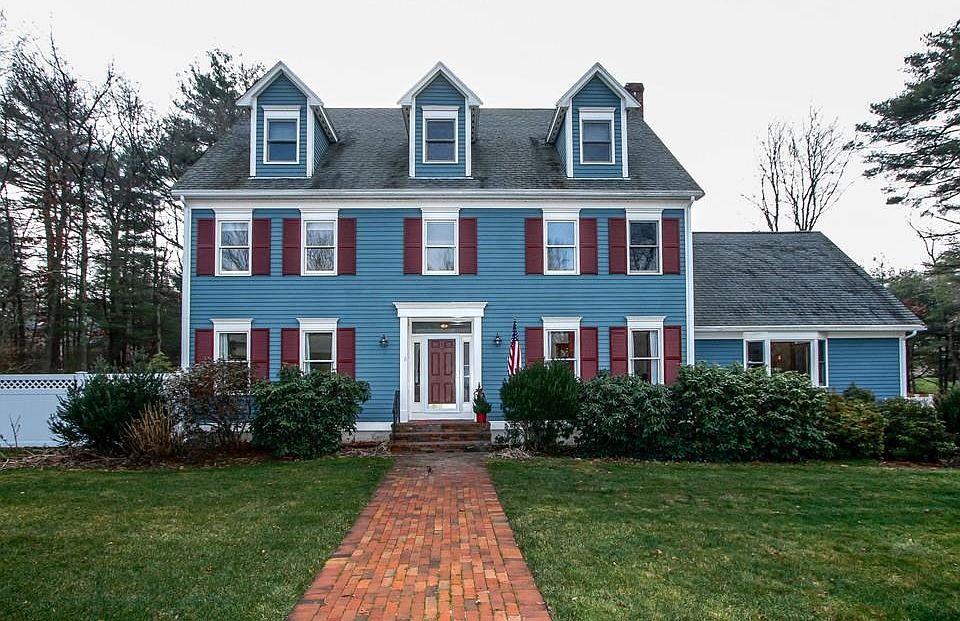 1st image of 11 McKenzie Ln