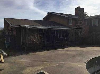 2nd image of 3009 N Farm Road 81