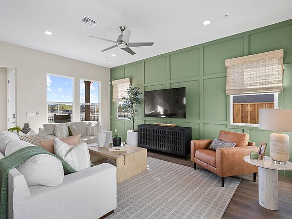 Greenway Residence 2 - Living