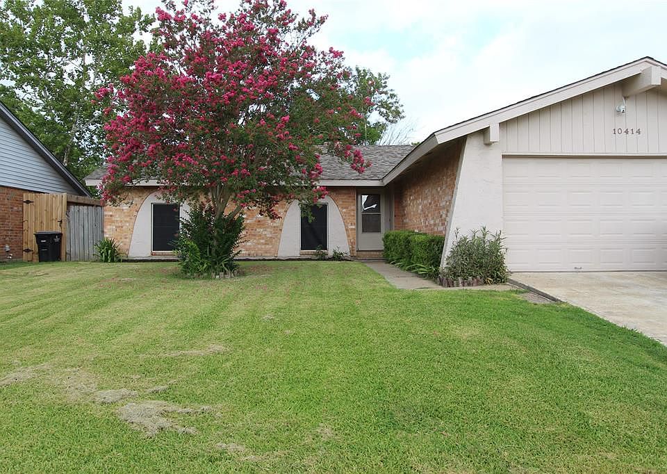 1st image of 10414 Townhall Ln