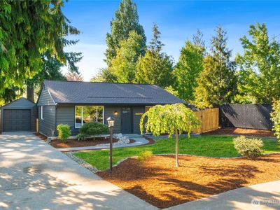 17027 37th Avenue S, Seattle, WA, 98188