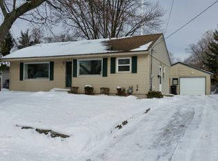 1517 37th St SW, Wyoming, MI 49509