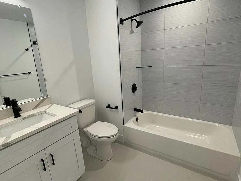 505 S Orange St #1 — Photo 23