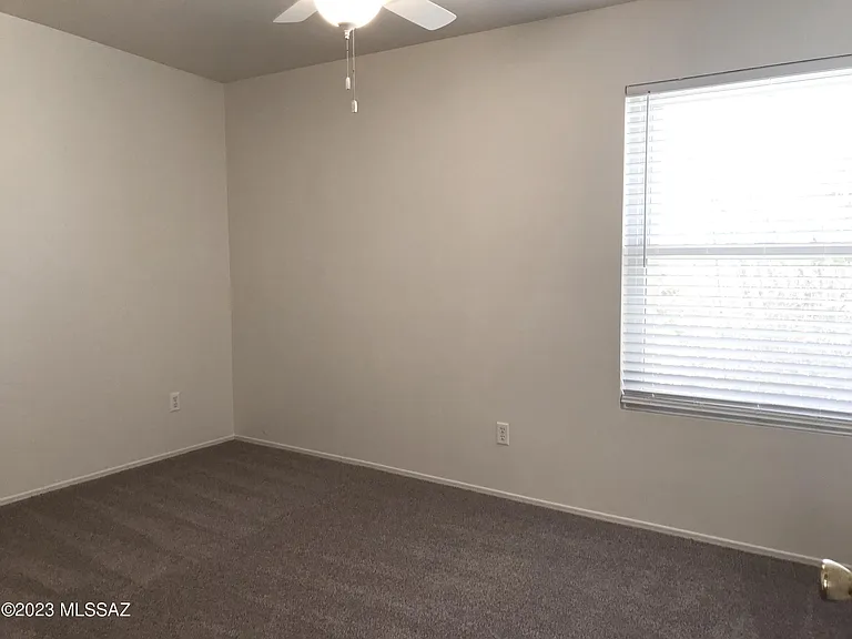 7800 N Nicole Pl — Photo 33