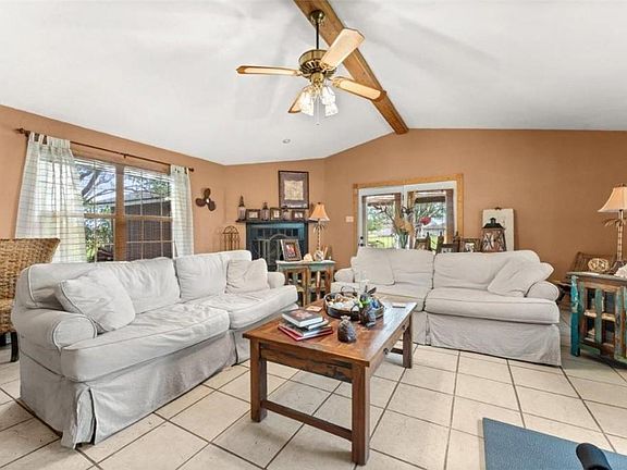 3rd image of 7007 Boisclair Dr