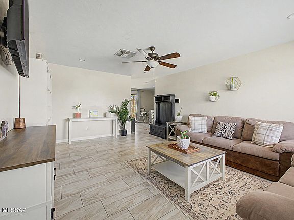 5th image of 7533 W Calle Aragon