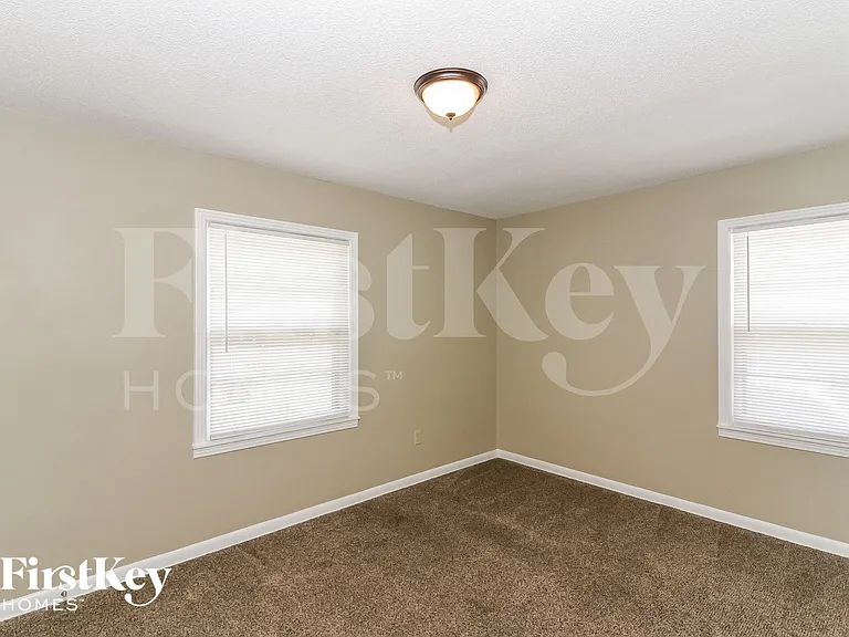 1347 Wilbec Rd — Photo 11