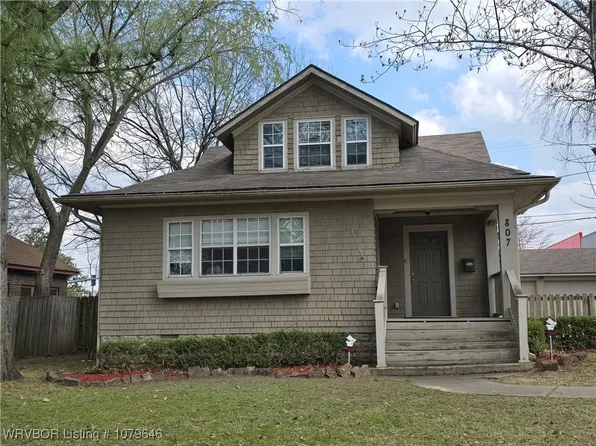 807 S 26th St, Fort Smith, AR 72901