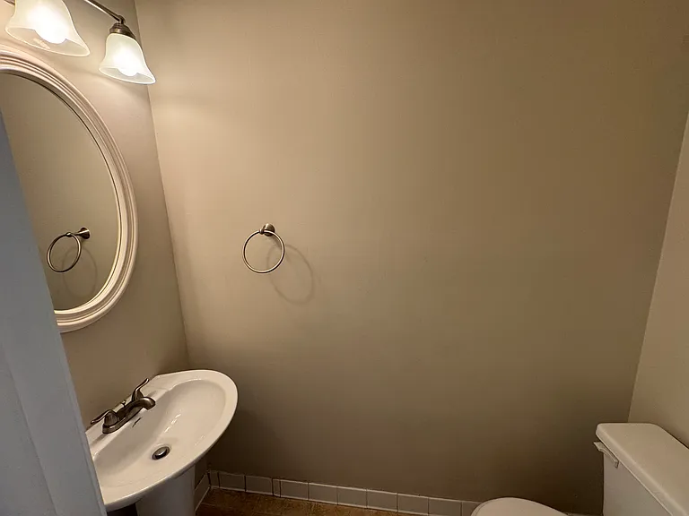61 Mount Vernon Cir — Photo 41