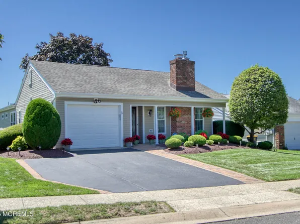 3 Flintshire Terrace, Manchester, NJ 08759