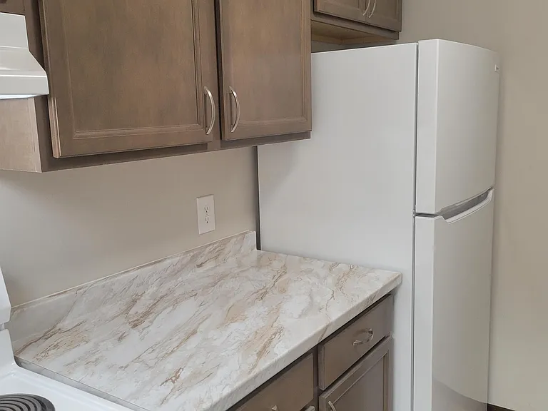 2895 Tanglefoot Ln #5 — Photo 2