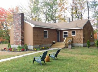 711 Edes Falls Rd, Harrison, ME 04040