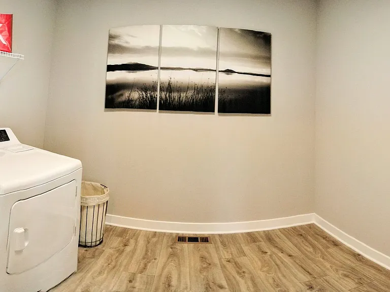 2016 Clearwater Ter — Photo 10