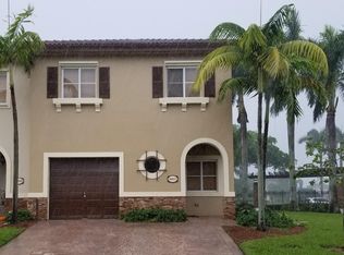 8851 SW 219th Ter, Cutler Bay, FL 33190
