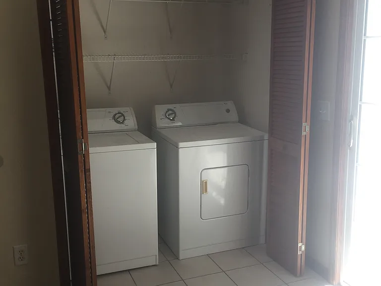 115 Pisgah Ct — Photo 6