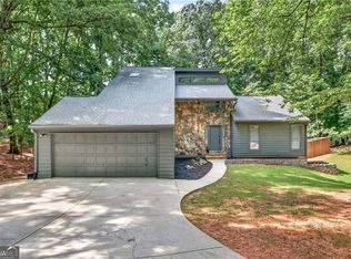 505 Woodman Pl, Roswell, GA 30076