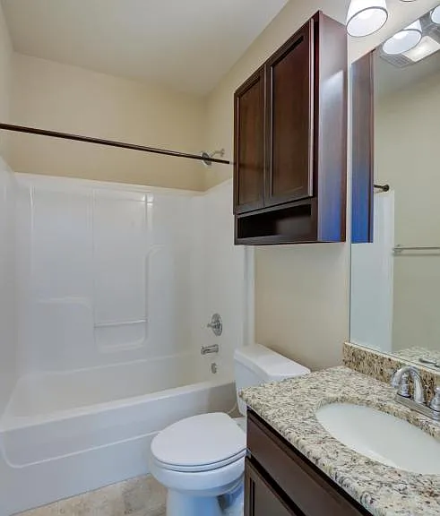 506 Linnhurst Dr — Photo 11