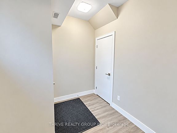 3rd image of 147 Pond Mills Rd S #5