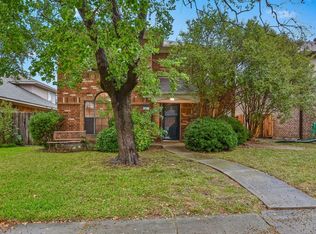 1611 Kingspoint Dr, Carrollton, TX 75007