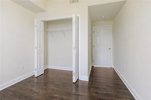 1826 Eagle St — Photo 7