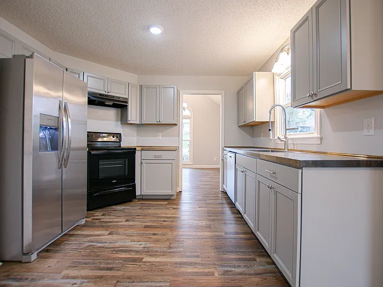 125 Whitehall Dr — Photo 11