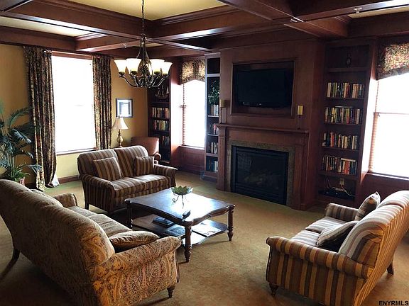 3rd image of 8 Wall St APT 413