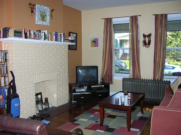 5887 Darlington Rd — Photo 3