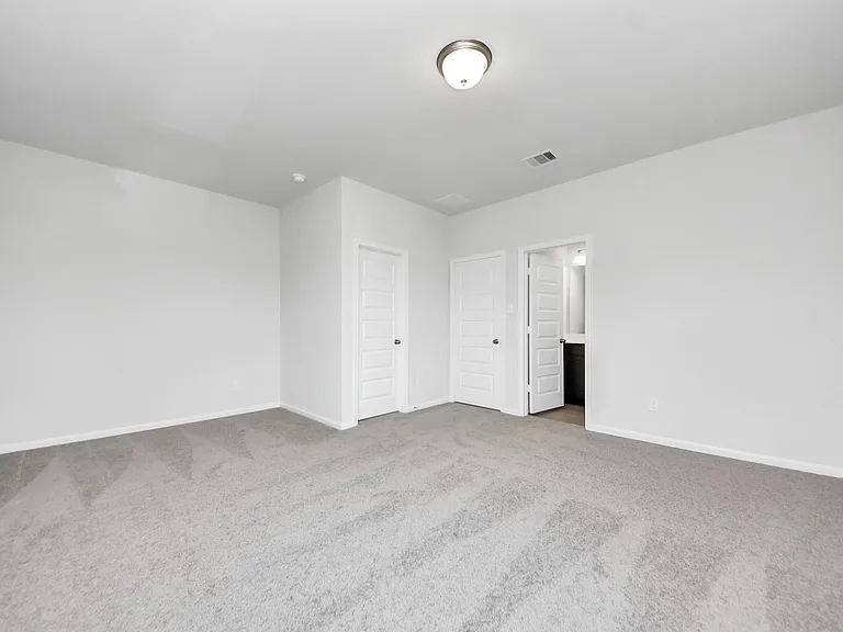2715 Crested Creek Ln — Photo 16