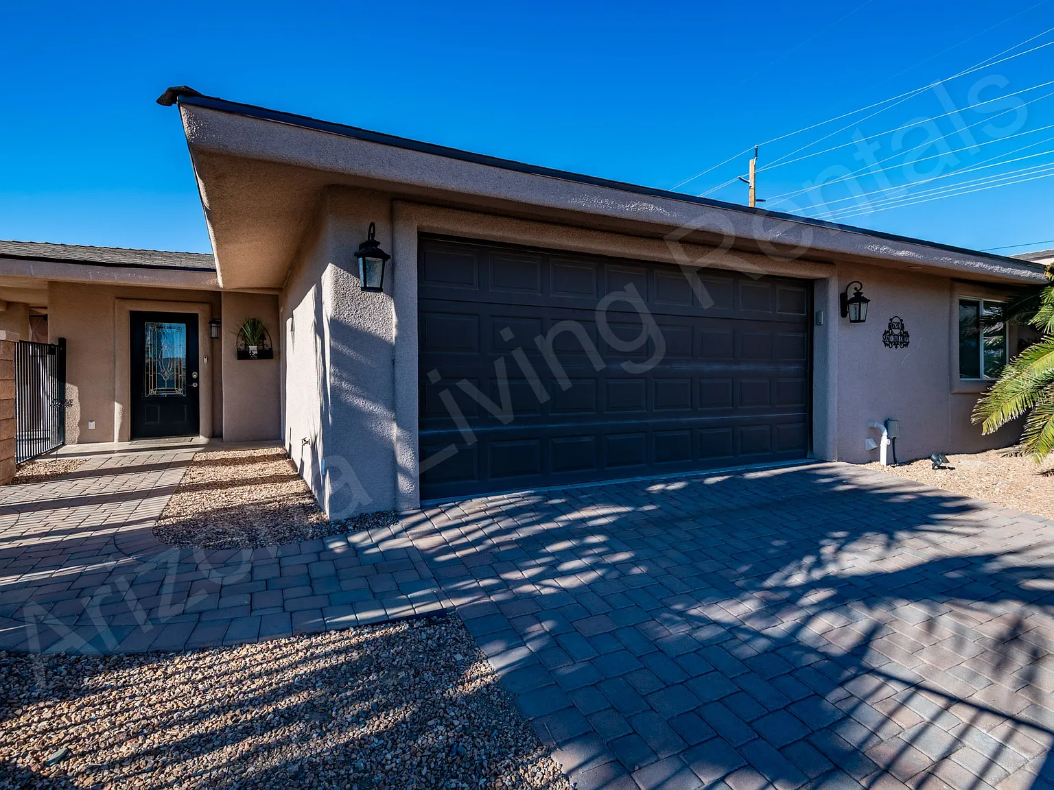 3 bed, 2206 sqft, $2,800 — Photo 3