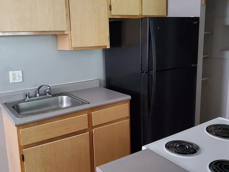 4433 Pershing Ave #304 — Photo 2