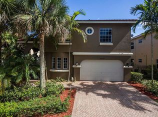 12410 SW 1st St, Plantation, FL 33325