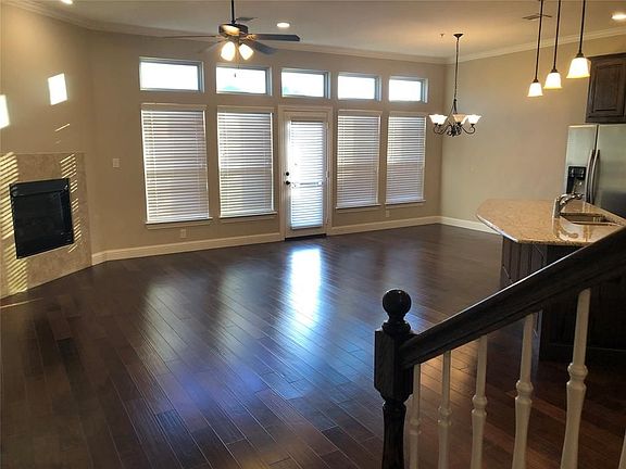 2nd image of 130 Preserve Pl