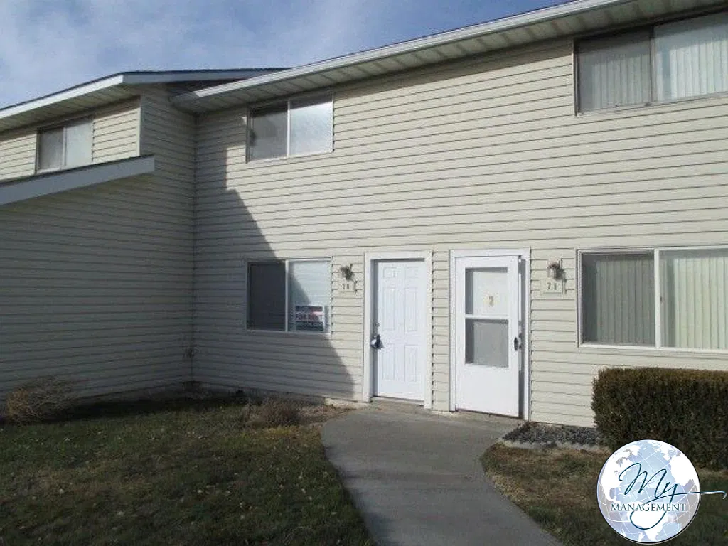 259 Pheasant Rd W — Photo 2