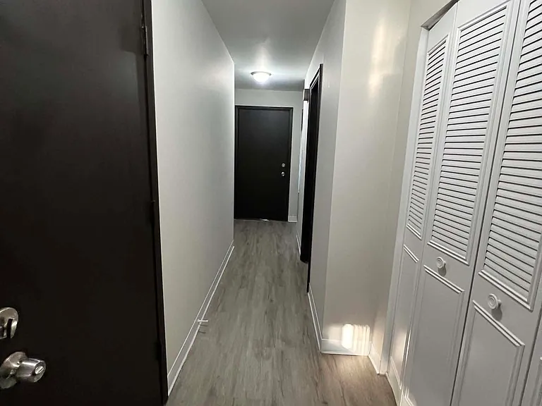 17712 Escanaba Ave #1S — Photo 2