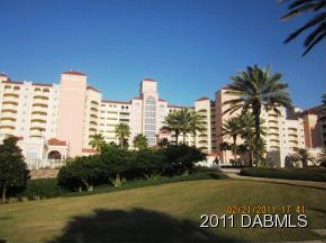 1st image of 200 Ocean Crest Dr APT 918