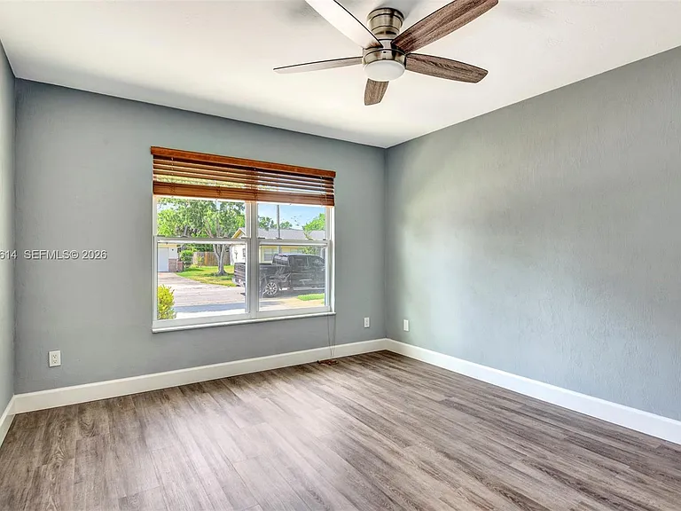 781 Little Pine Dr — Photo 21