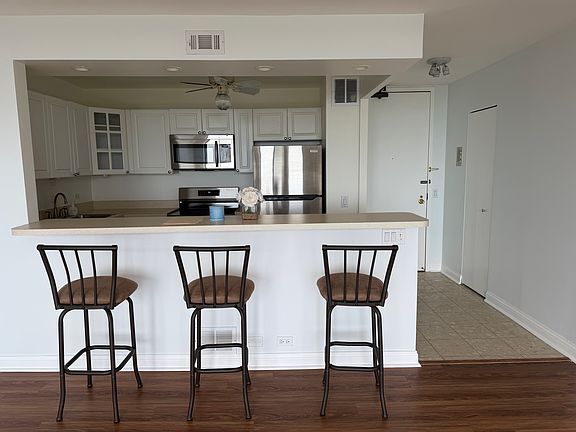 2nd image of 5445 N Sheridan Rd APT 1108