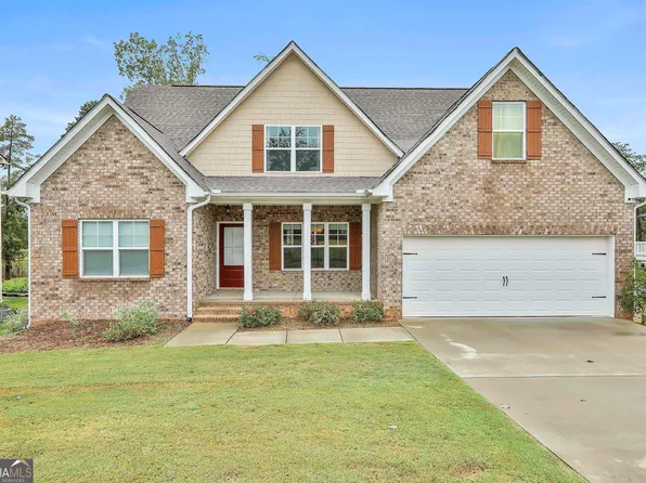405 Lakeview Way, Lagrange, GA 30241
