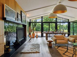 20025 Manor Rd, Excelsior, MN 55331