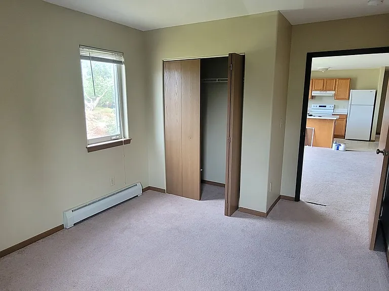 2306 Ash Ave NW — Photo 5