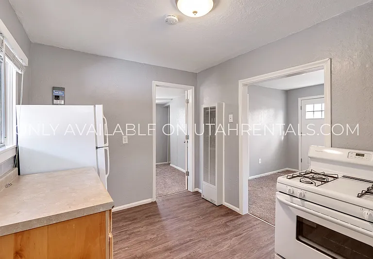 1075 S Jeremy St #2 — Photo 11