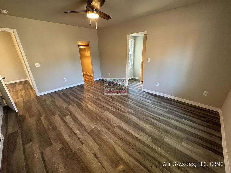 20 1/2 W Las Animas St — Photo 5