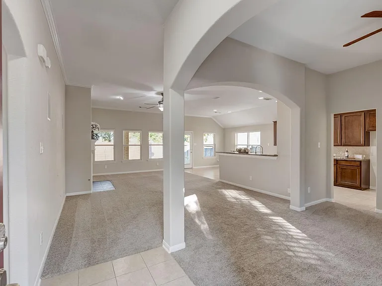 7219 Palmito Ranch Dr — Photo 6
