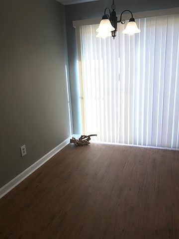 1st image of 732 Horizon Ct