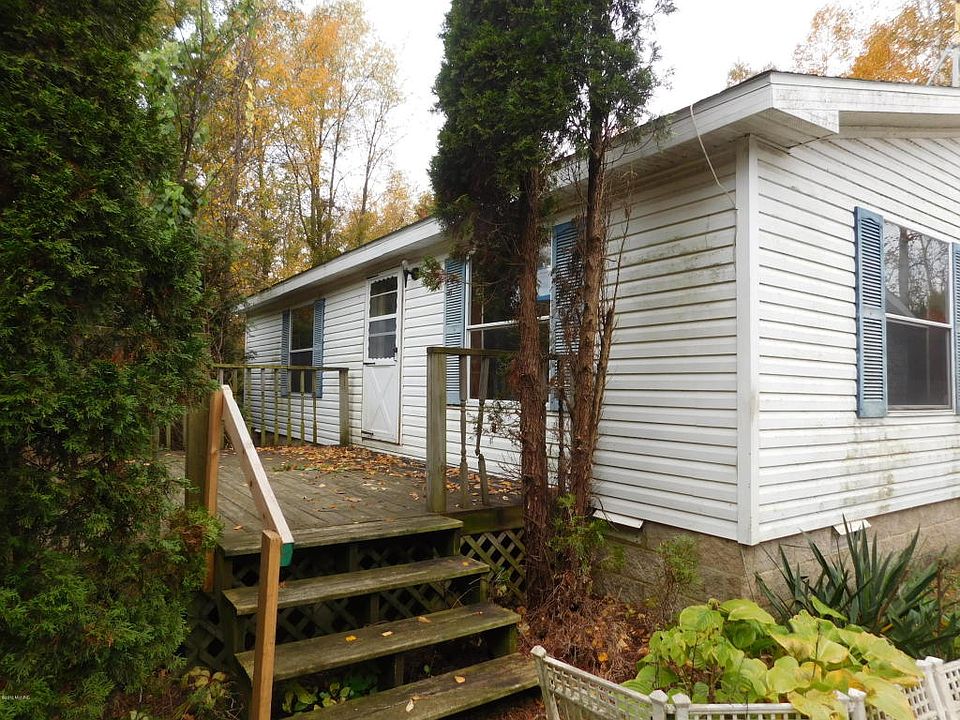1st image of 2165 Miller Dr