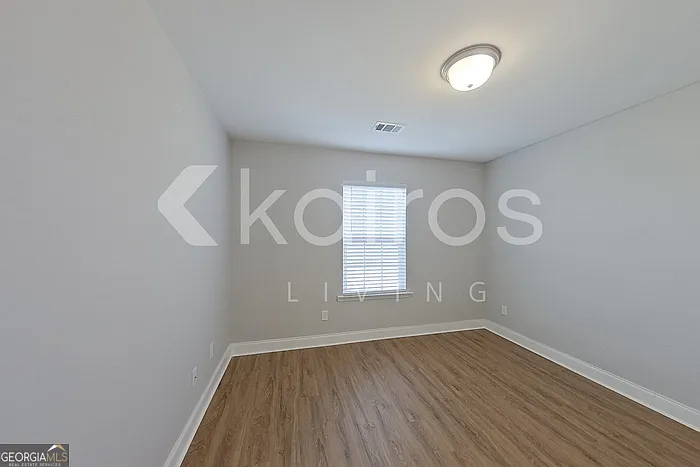 228 Western Red Cedar Dr — Photo 15